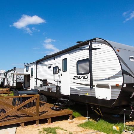 The Trailerhouse Village Amakusa Marina Kami Amakusa Zewnętrze zdjęcie